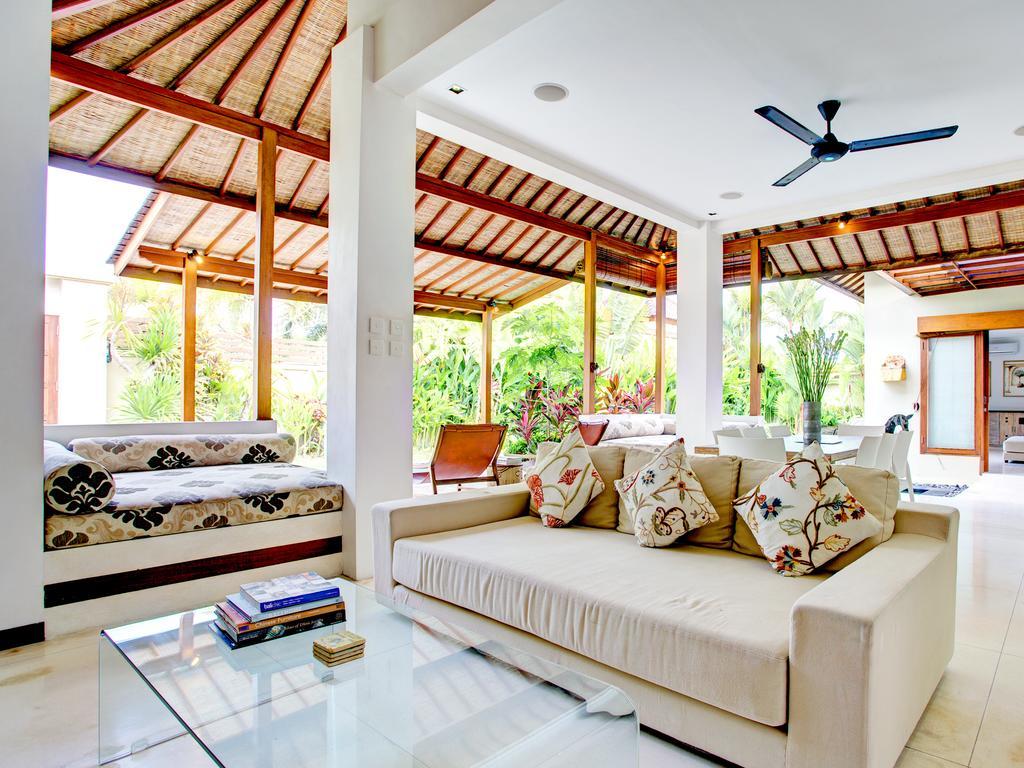 Villa Shanti, Sitara Villa Group Seminyak Exterior foto